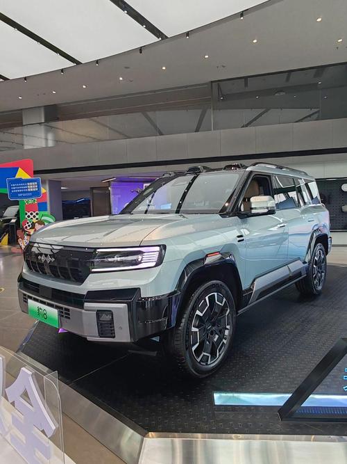 成都武侯区风海信企业管理咨询比亚迪方程豹硬派越野的爆款，英菲尼迪35周年与你共成长